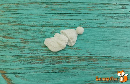 Фигурка из пластика Шапочка и носочки, 2 х 4 см, купить - БлагоЛис