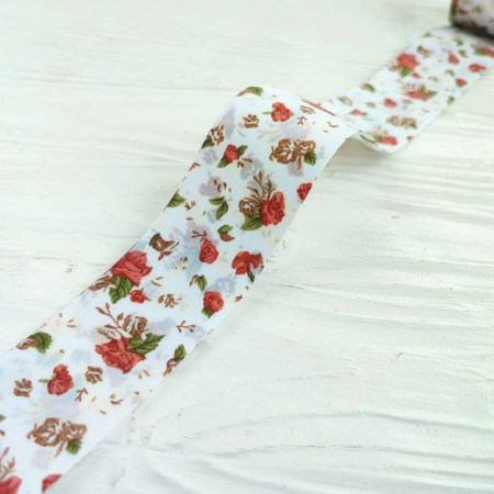 Лента принтованная "Розы на белом" 40 мм, DIY Ribbon's, цена за 1 ярд ( 90 см ), купить - БлагоЛис