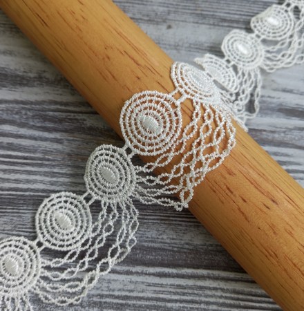 Кружево декоративное белое "Ожерелье", ширина 45 мм, цена за 1 ярд (90 см), купить - БлагоЛис