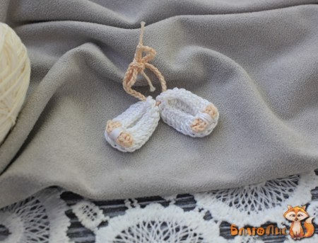Пинетки вязаные, белый с бежевым, 2,5 см., купить - БлагоЛис