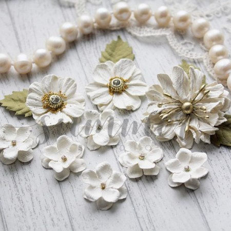 Набор цветов и листьев Vanilla white, 9 цветов +  4 листика , ТМ Summer Studio    , купить - БлагоЛис